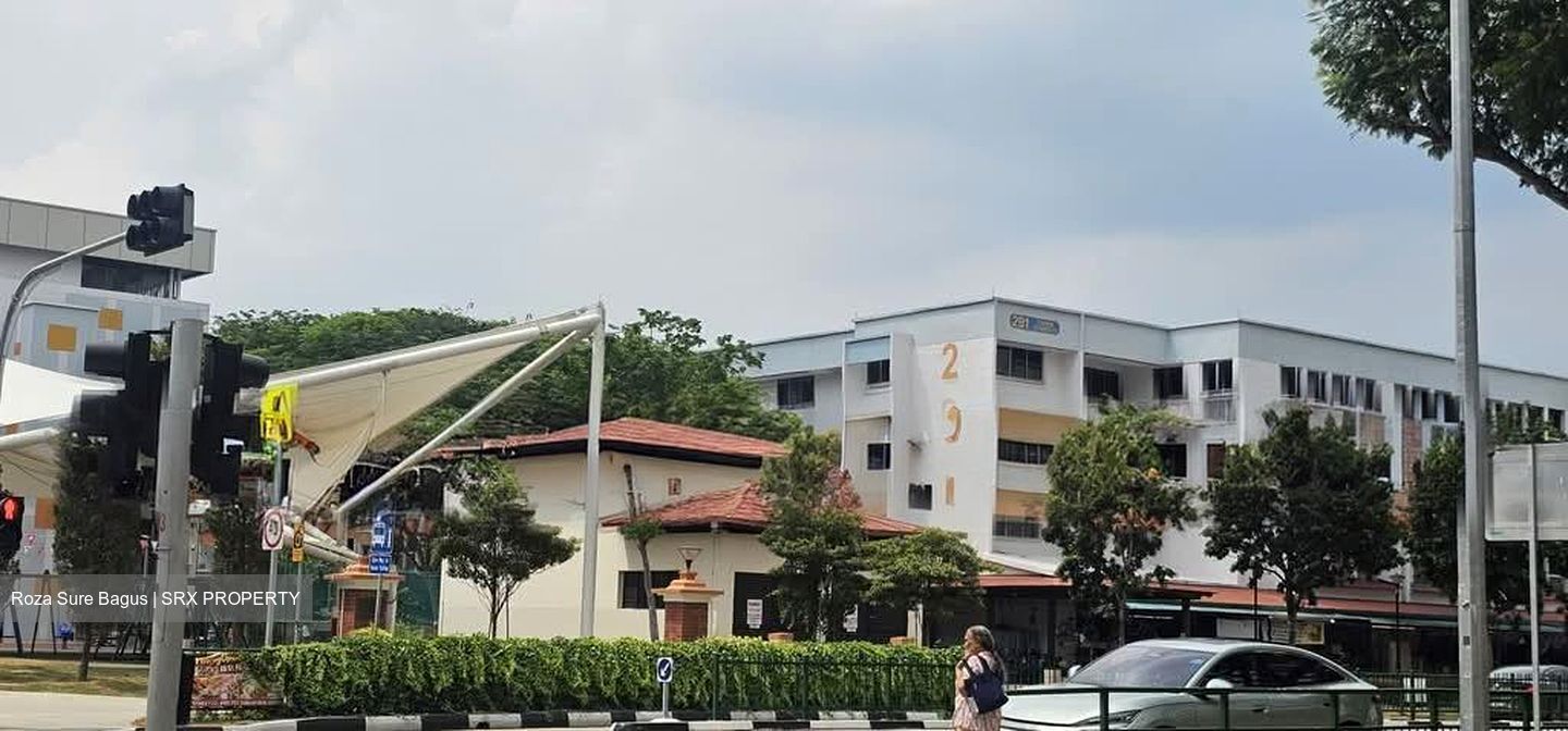 Blk 226 Yishun Gardens (Yishun), HDB 4 Rooms #604858391